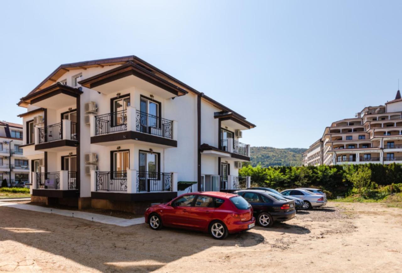 Guest House Theona Obzor Bagian luar foto