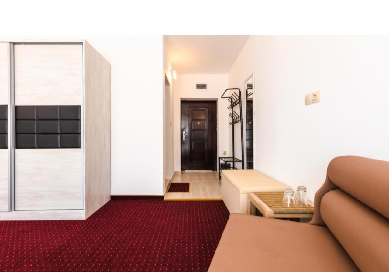 Guest House Theona Obzor Bagian luar foto