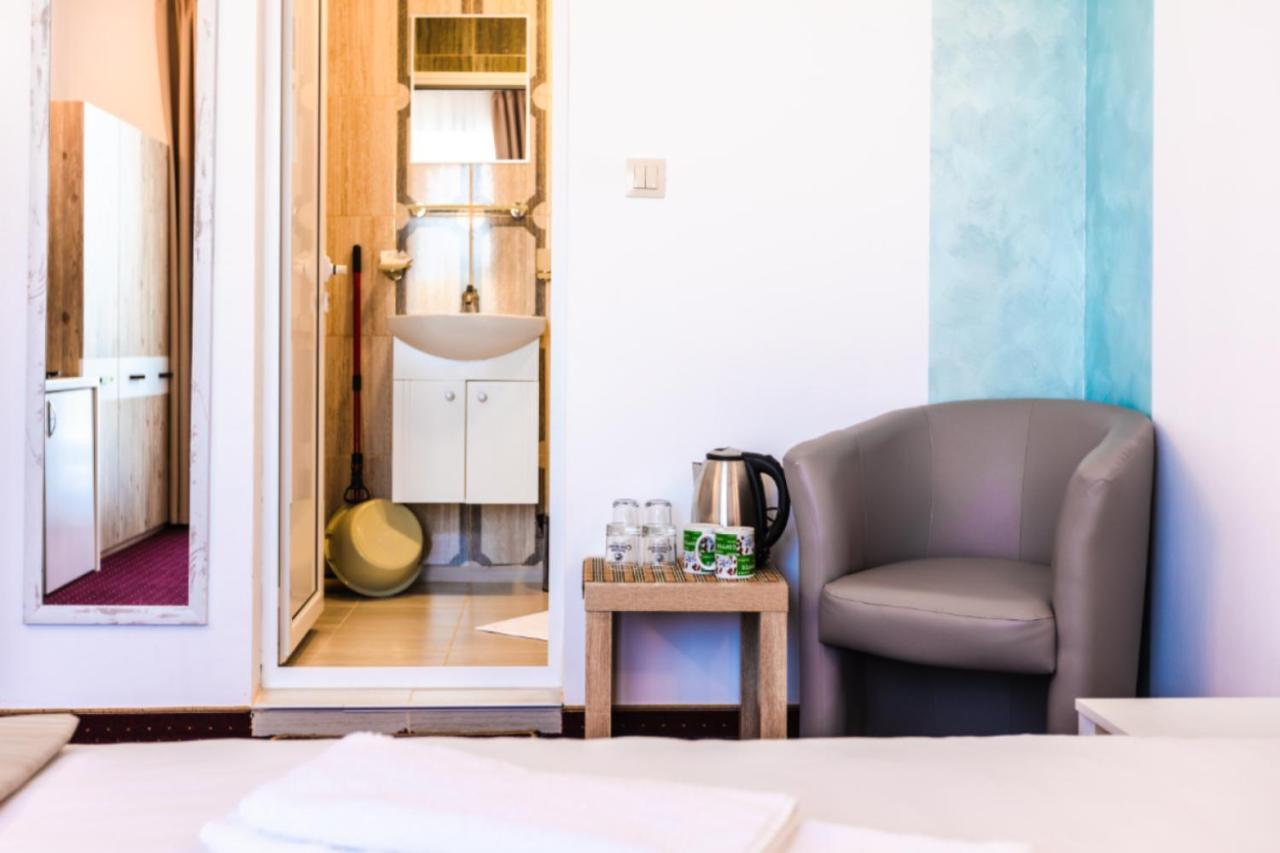 Guest House Theona Obzor Bagian luar foto