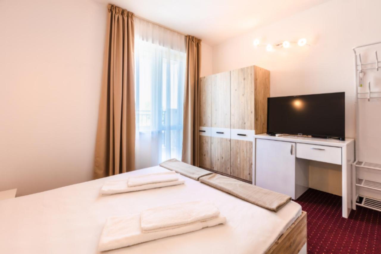 Guest House Theona Obzor Bagian luar foto